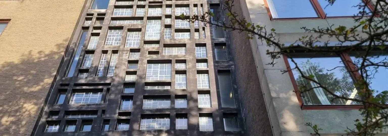 betonhuis_glas-in-beton_kunstwerk.jpg