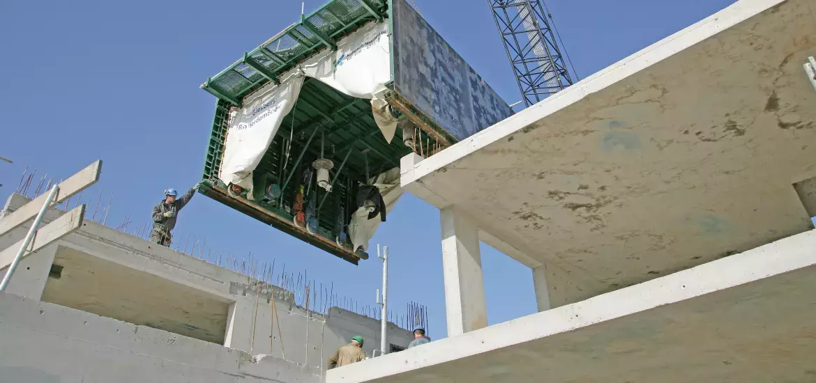 Betonhuis-Betonmortel-Bekisting-Warme-Koude-Gietbouw, Vincent van den Hoven fotografie.