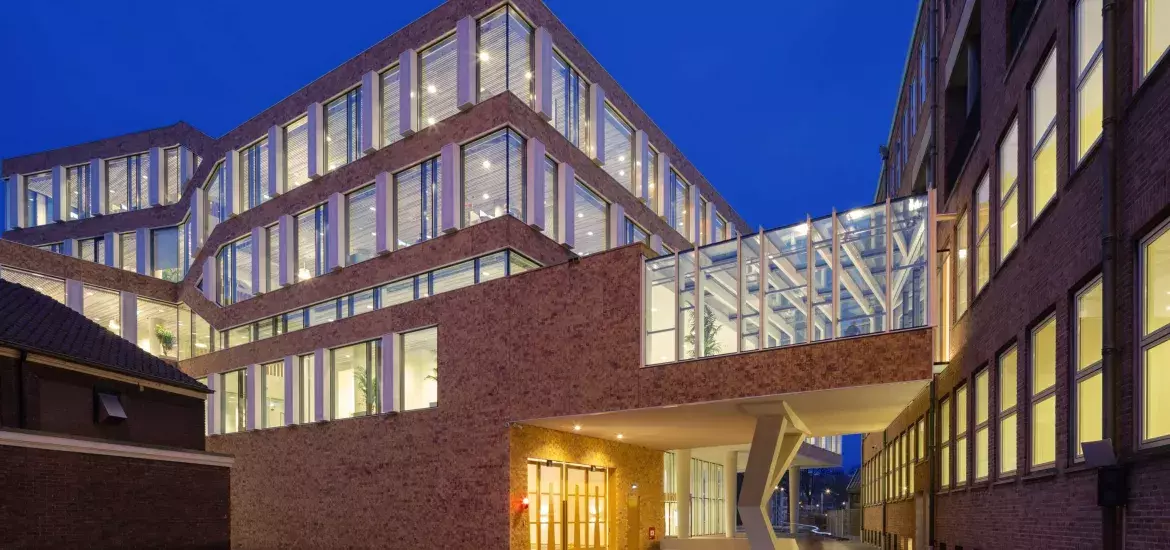 stadhuis-hengelo-beeld-04 Bart van Hoek Architectuurfotografie