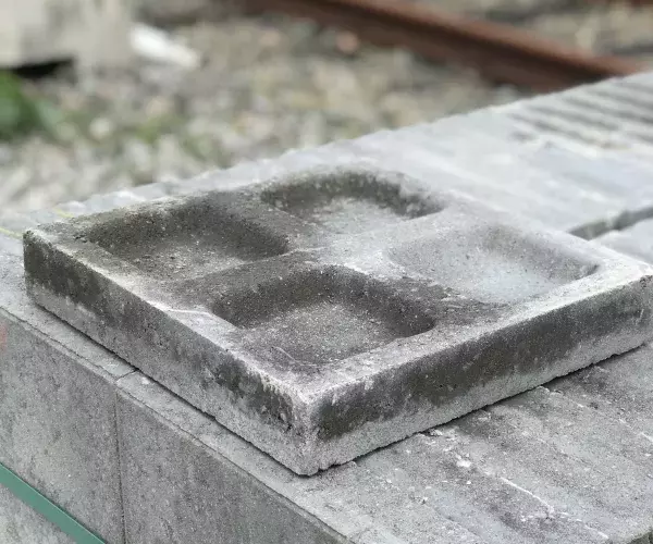 Nieuwe perrontegel Nieuwe perrontegel