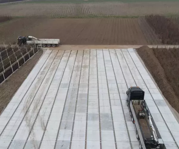 Betonhuis Cement - Agrabeton - Containerveld 2