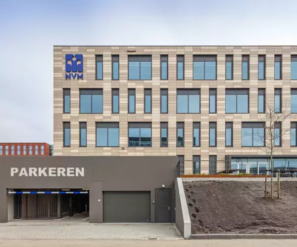 Nieuw kantoorgebouw van de NVM te Papendorp Utrecht